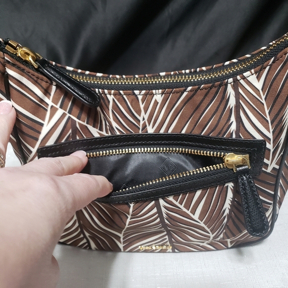 Vera Bradley NWT Mini Vivian Xbody & Case Set - Picture 6 of 15